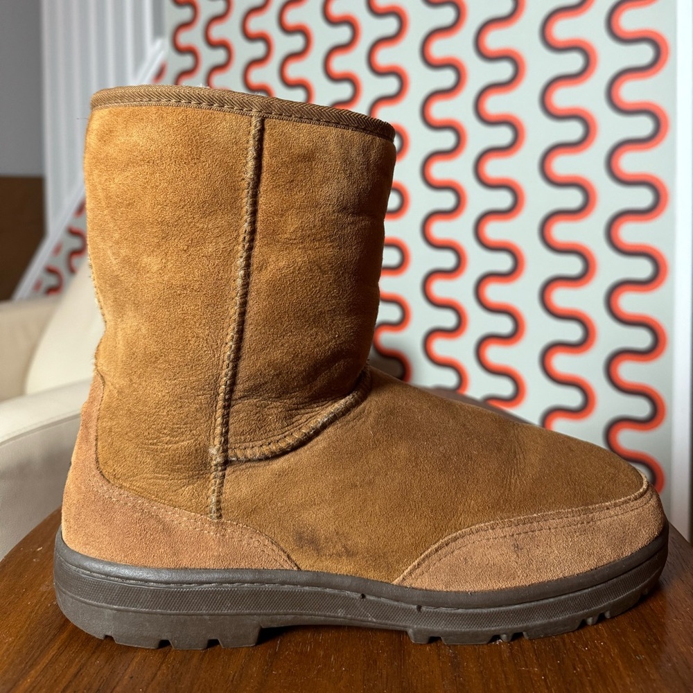 Ugg 5225 Ultra Short Tan Shearling Suede Winter Vintage Boots Size 10 Men